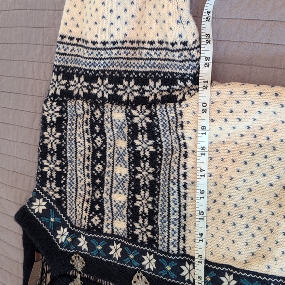 Vintage wool sweater - Picture 4 of 9